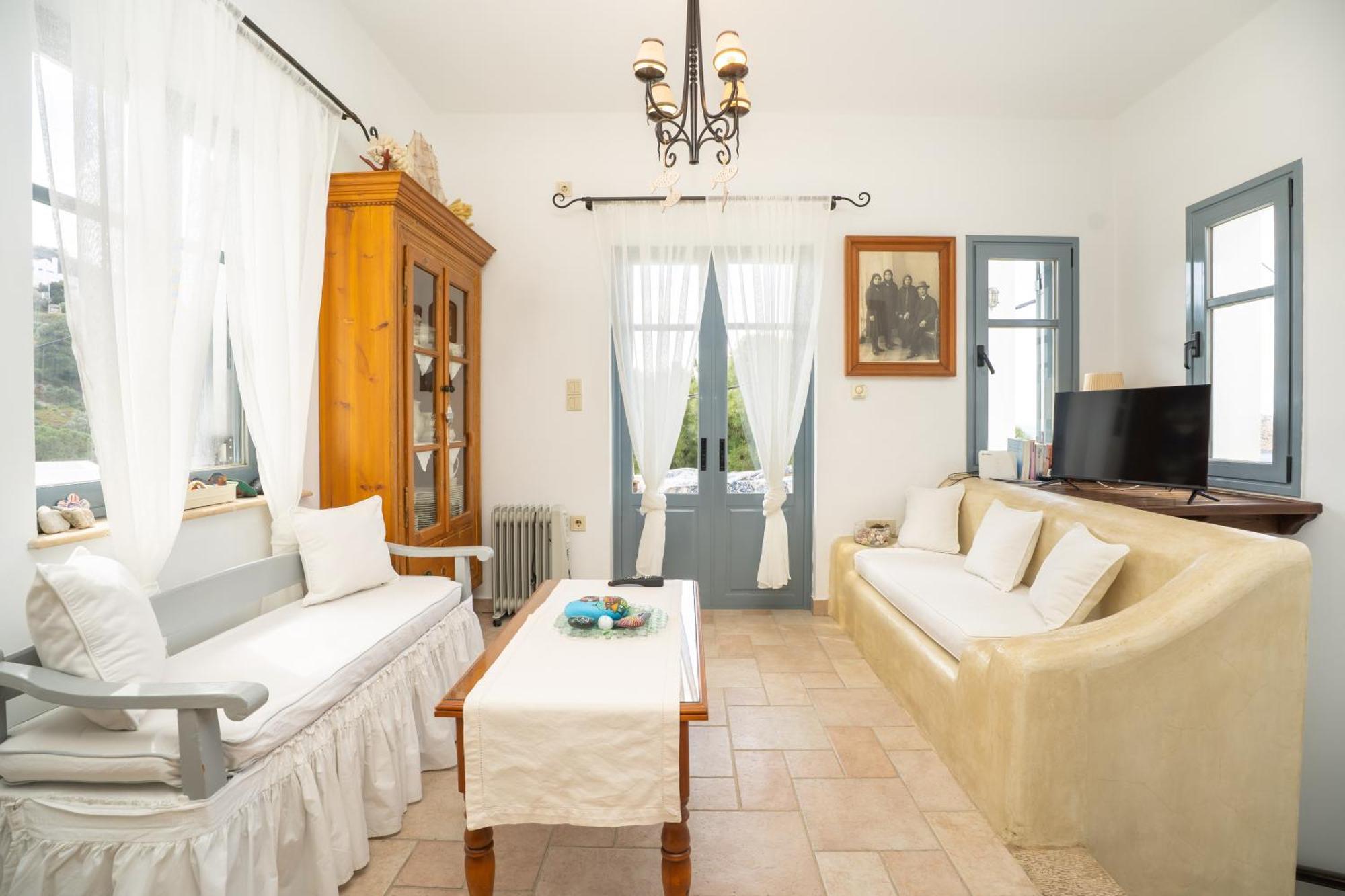 Semini Villa Myrties 외부 사진